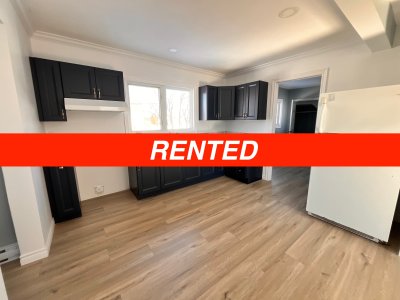 Beautiful fully renovated 2 bedroom on Davenport in Sydney — rental in Sydney, NS
