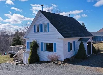 271 Green St, Lunenburg — rental in Bridgewater, NS